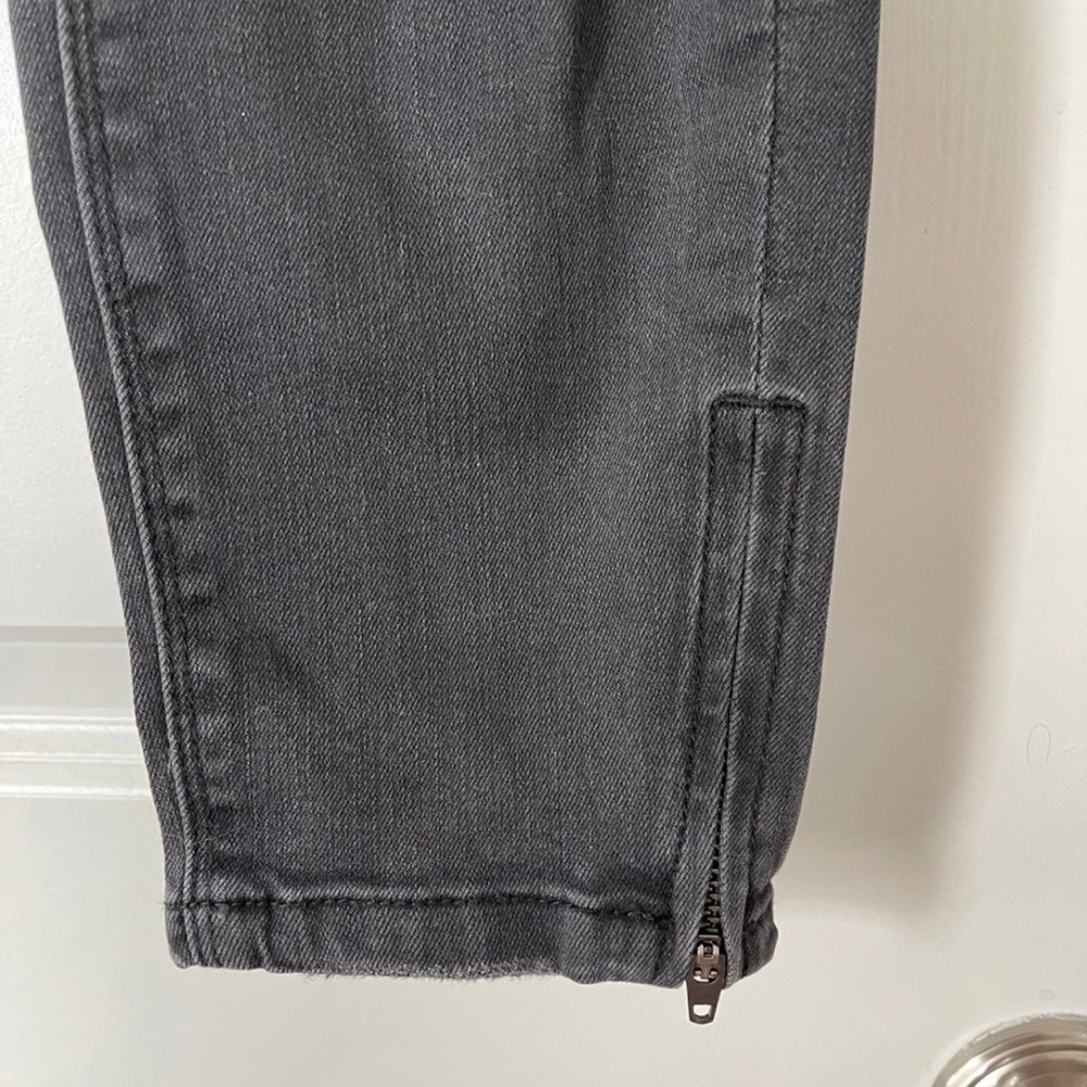 Only Black Jeans - Picture 2 of 6